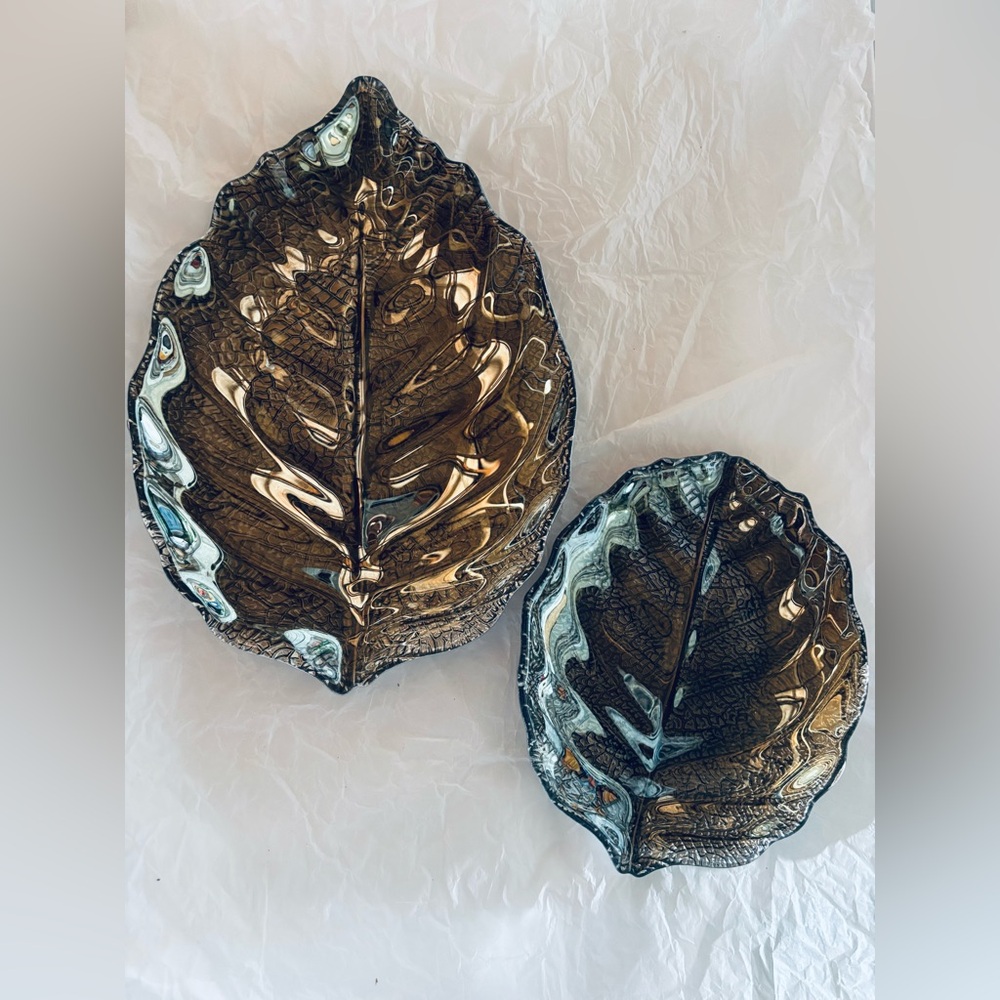 Set of Pressed Botanical Glass Leaf Plates Duo